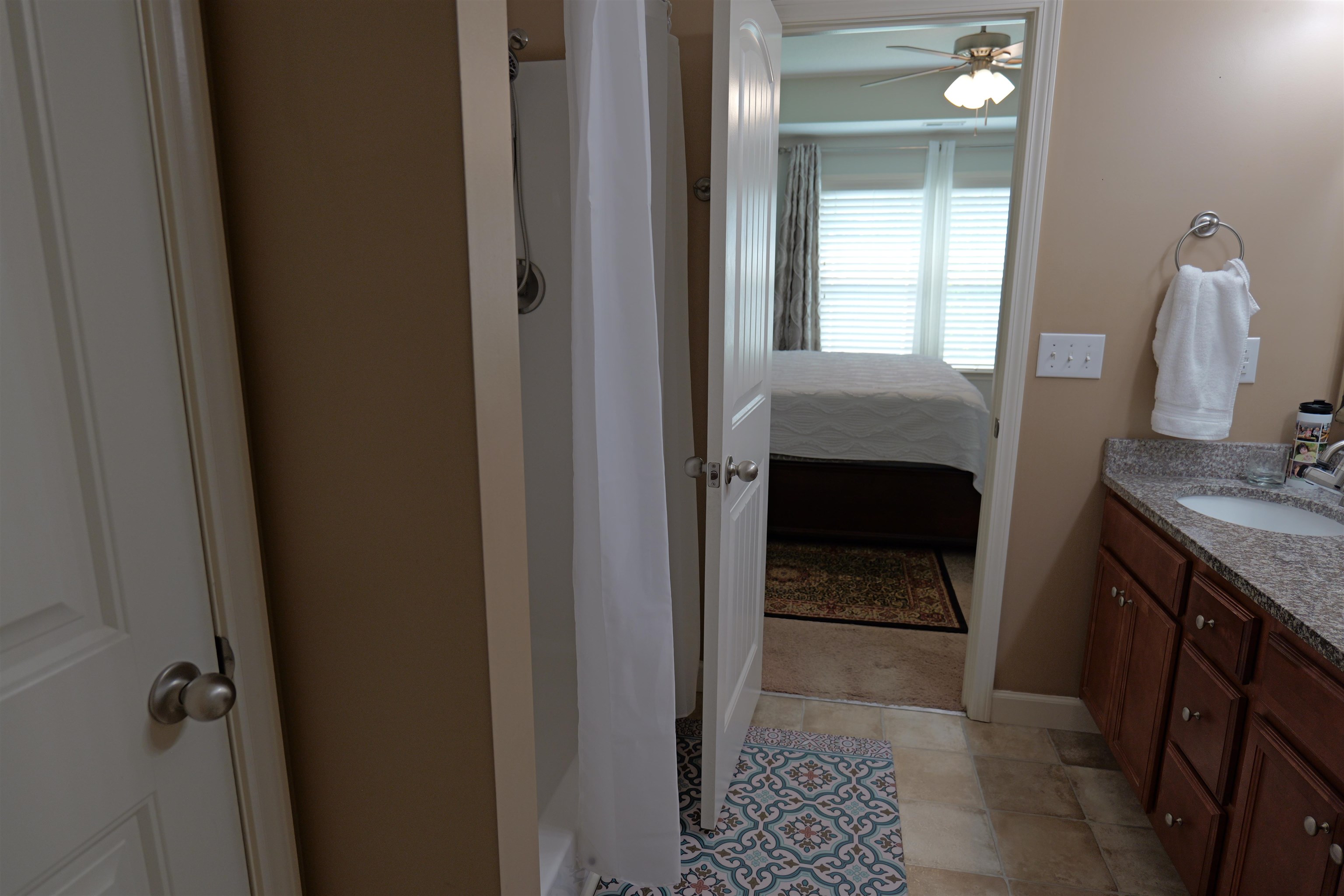 502 E Heatherstone Lane, Roebuck, South Carolina image 13