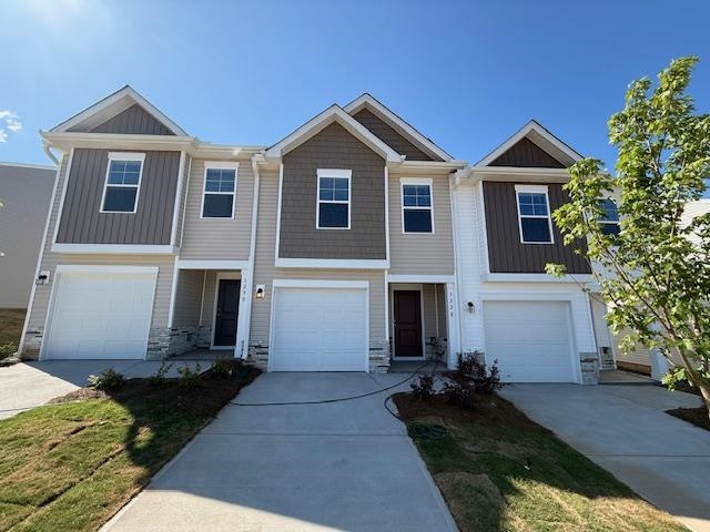 1228 Forestbrook Lane, Spartanburg, South Carolina image 1
