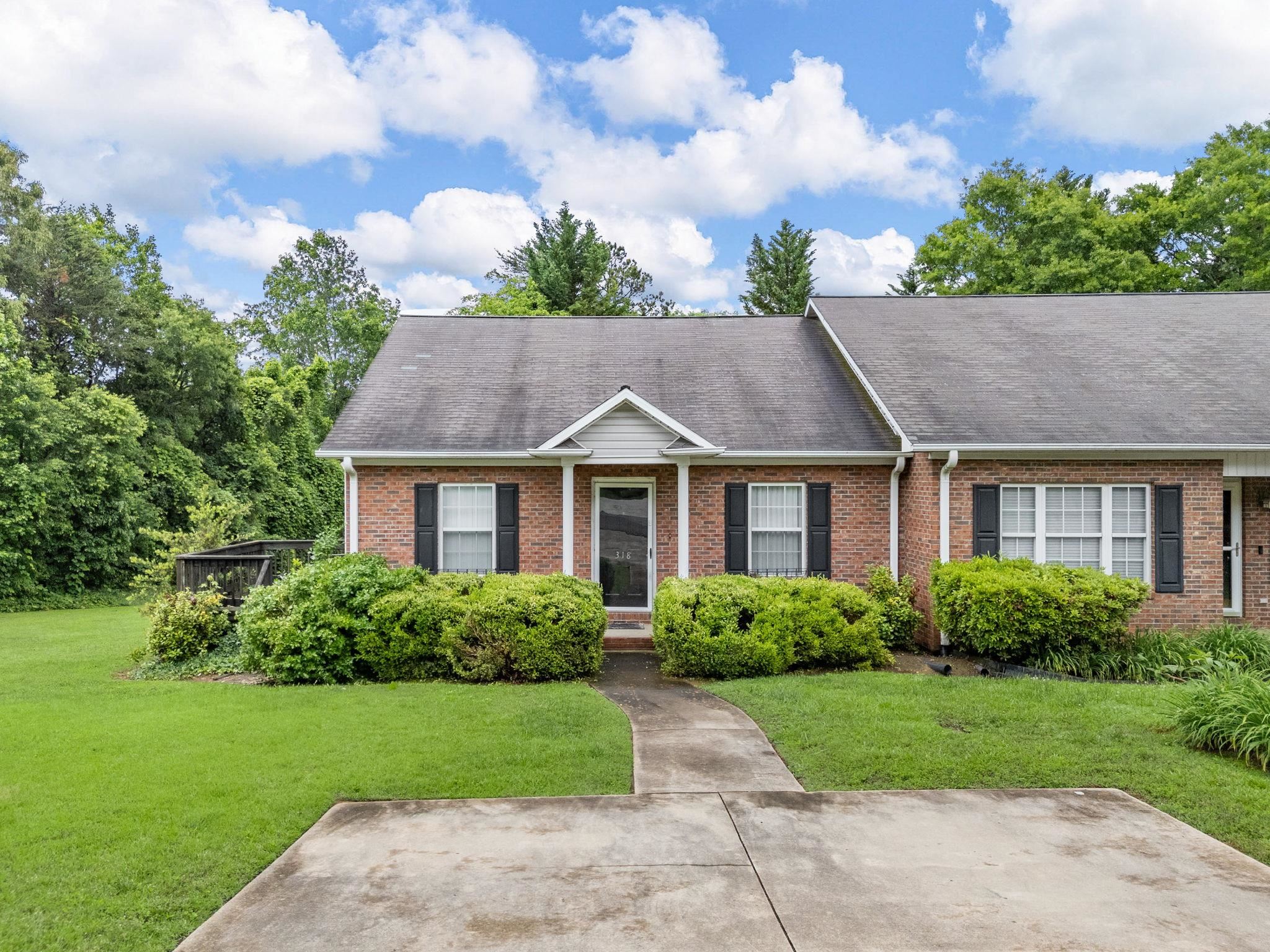 318 Sunridge Drive, Spartanburg, South Carolina image 1