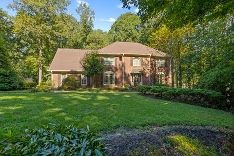 Homes For Sale - 1228 Shadowood Drive<br/> Spartanburg, SC 29301