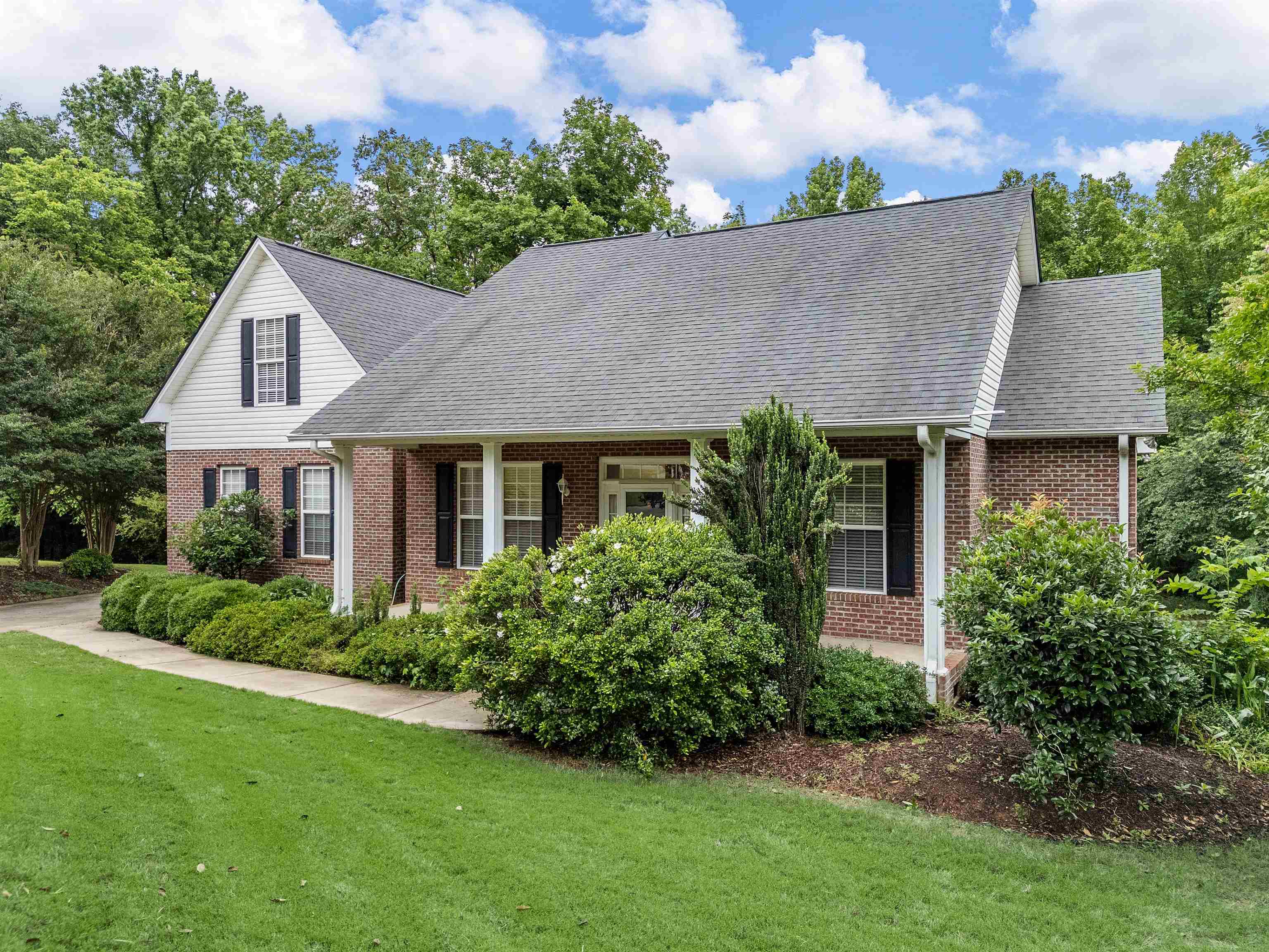 251 Saddlebrook Drive, Moore, South Carolina image 3