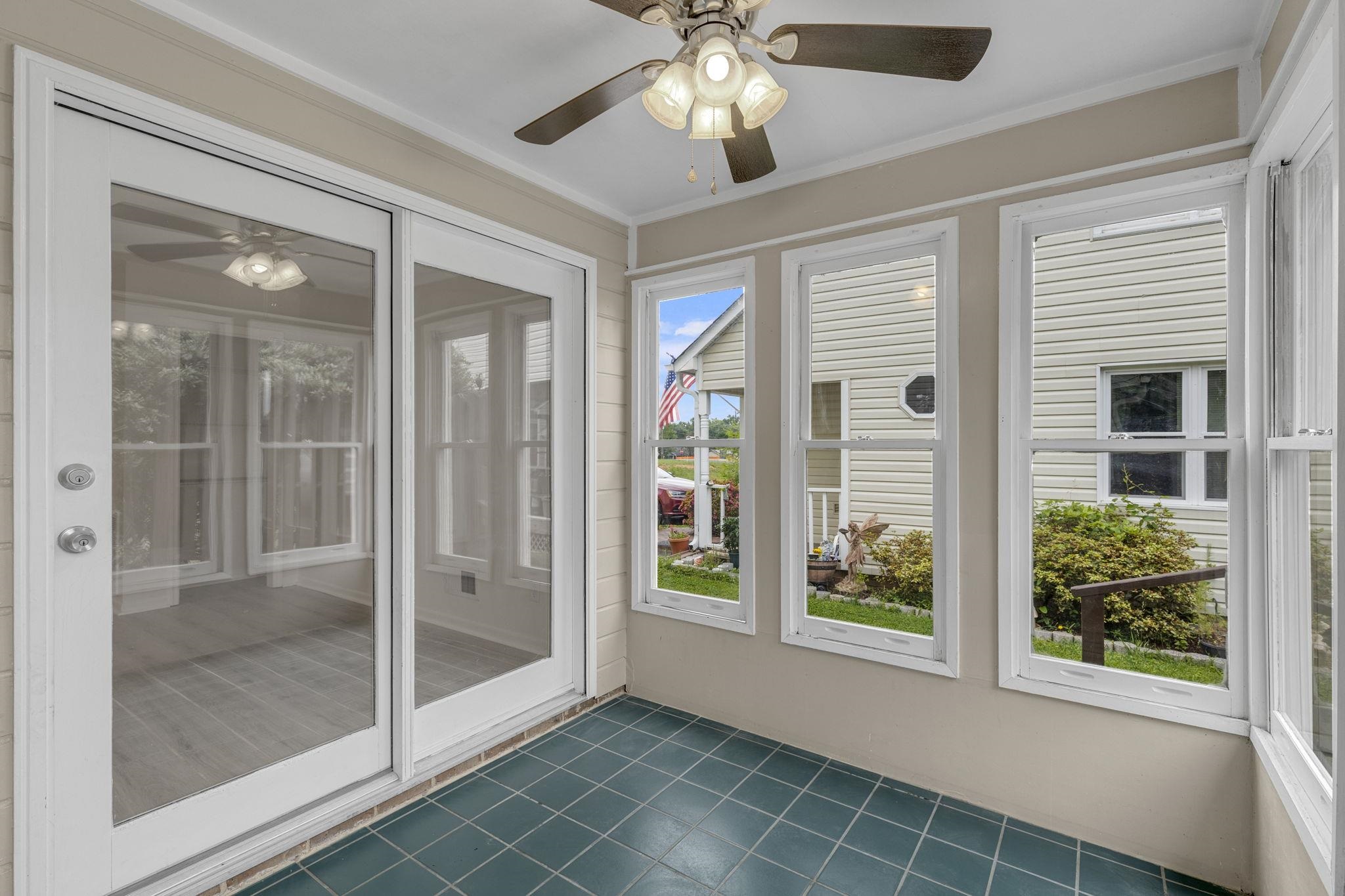 528 Market Street, Spartanburg, South Carolina image 25