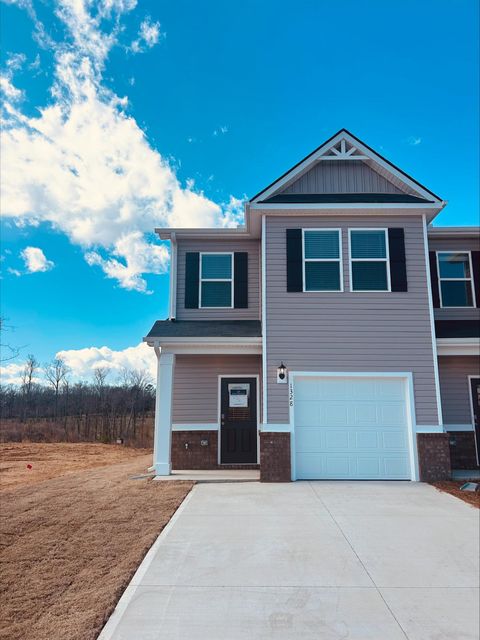 Townhouse For Sale - 1328 Roadstead Lane<br/> Spartanburg, SC 29306