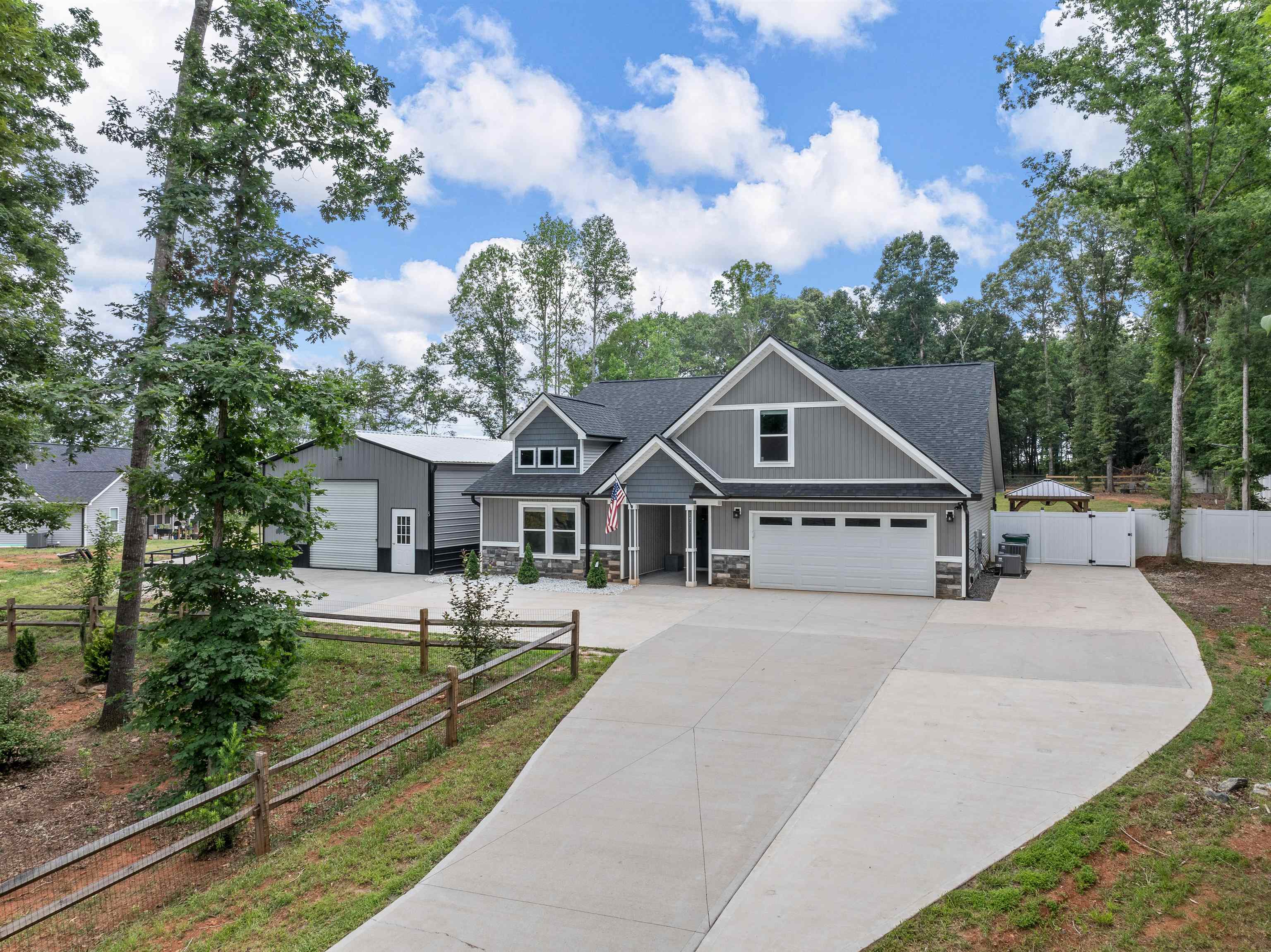 197 Falling Creek Road, Spartanburg, South Carolina image 4