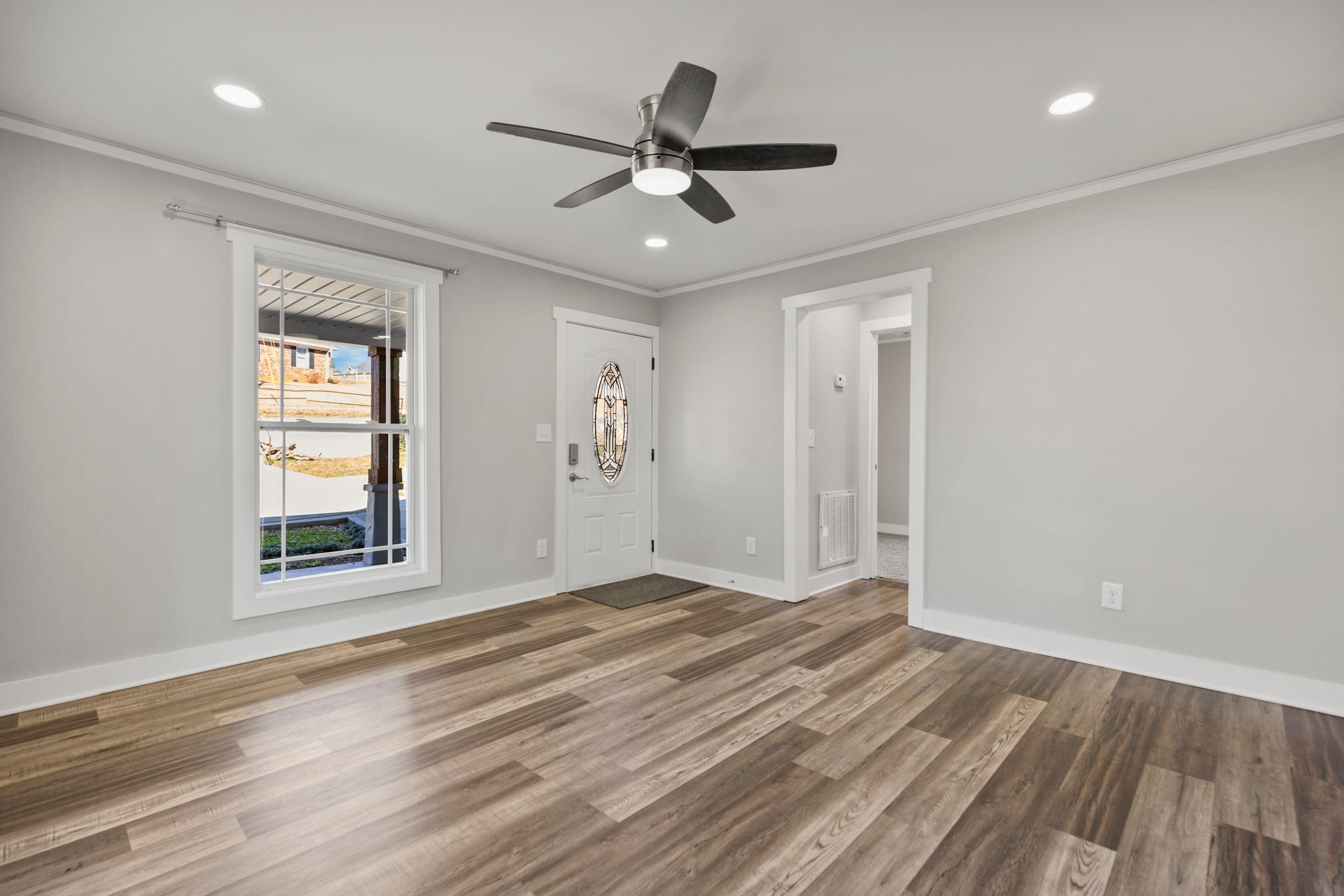 562 Lowndes Hill Road, Greenville, South Carolina image 15