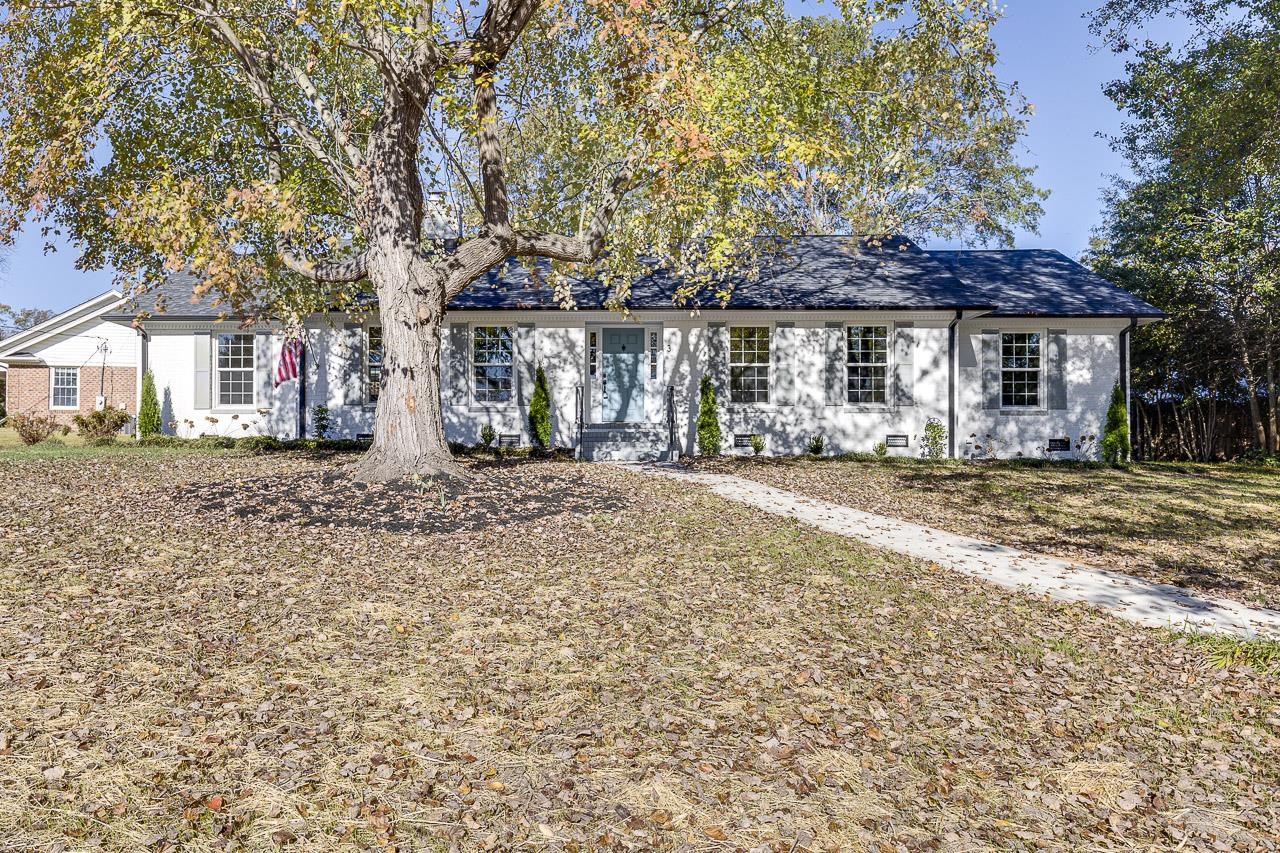 3 Vaille Drive, Taylors, South Carolina image 1
