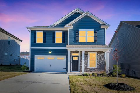 Homes For Sale - 2027 Halton Oaks Drive<br/> Spartanburg County, Spartanburg, SC 29303