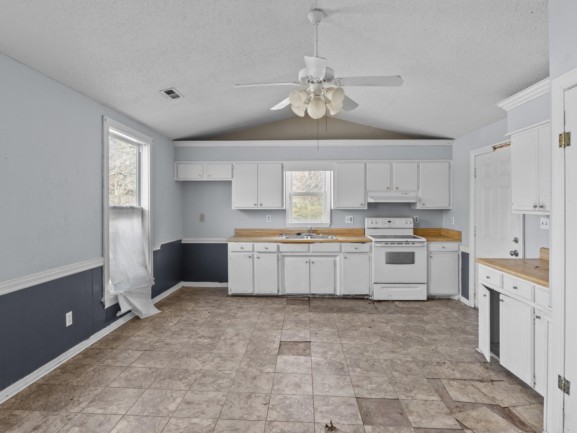157 Mr Cash Drive, Cowpens, South Carolina image 4