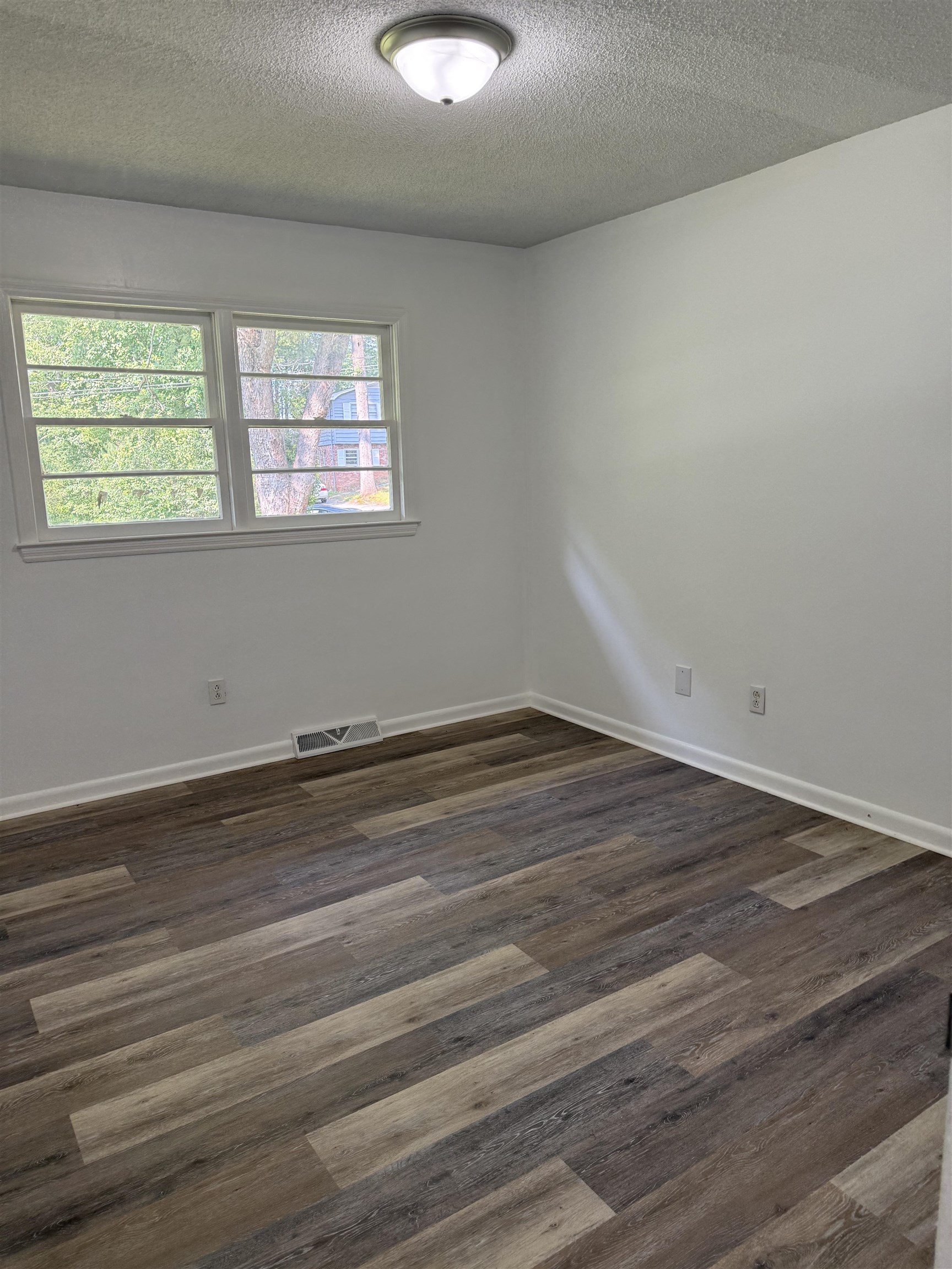 213 Loring Street, spartanburg, South Carolina image 12