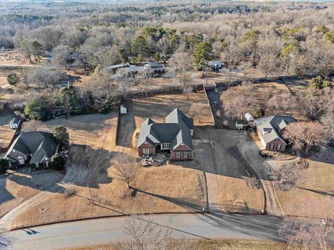 A home in Moore