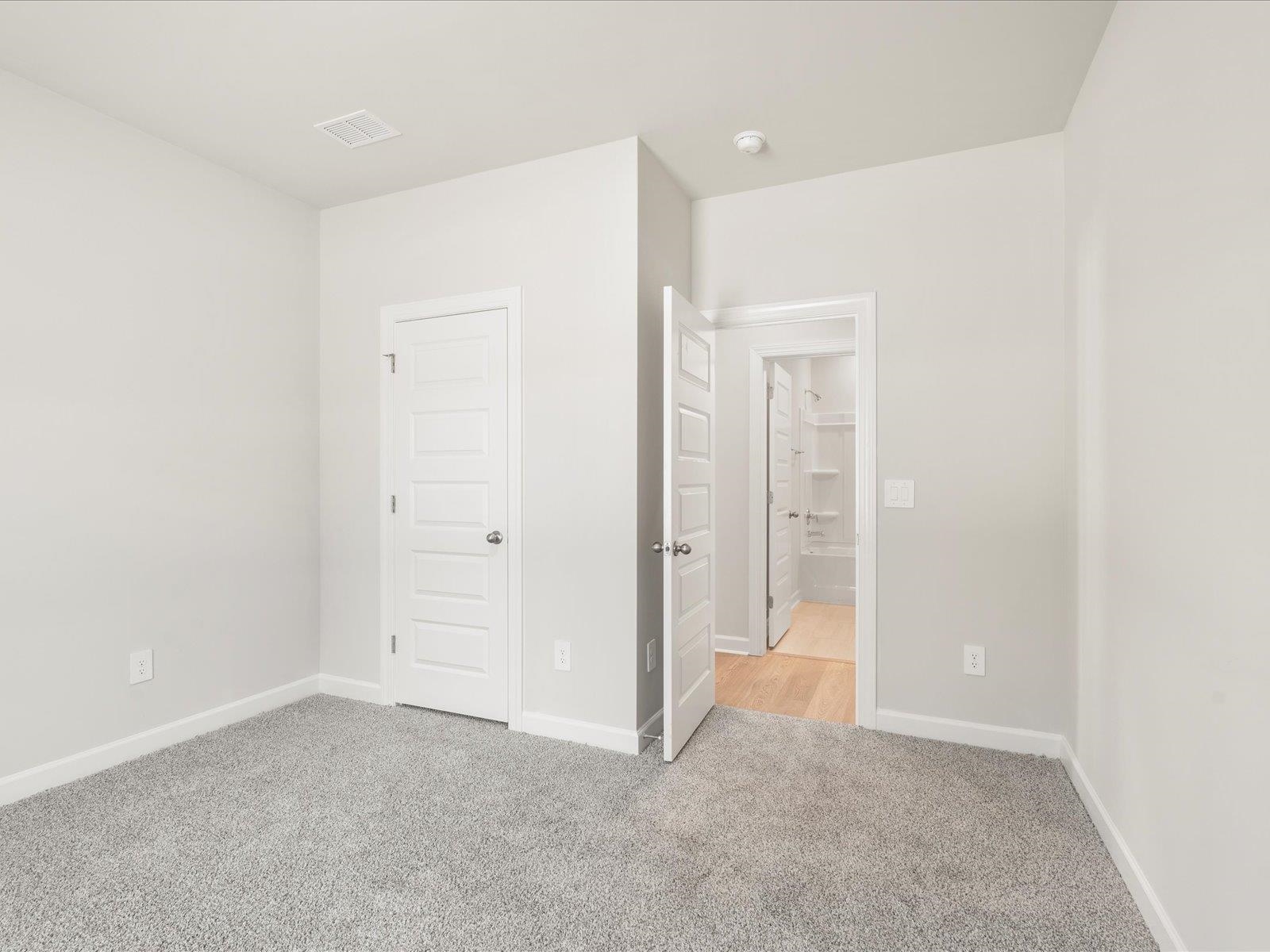 415 Yellowstone Trail, Gray Court, South Carolina image 14