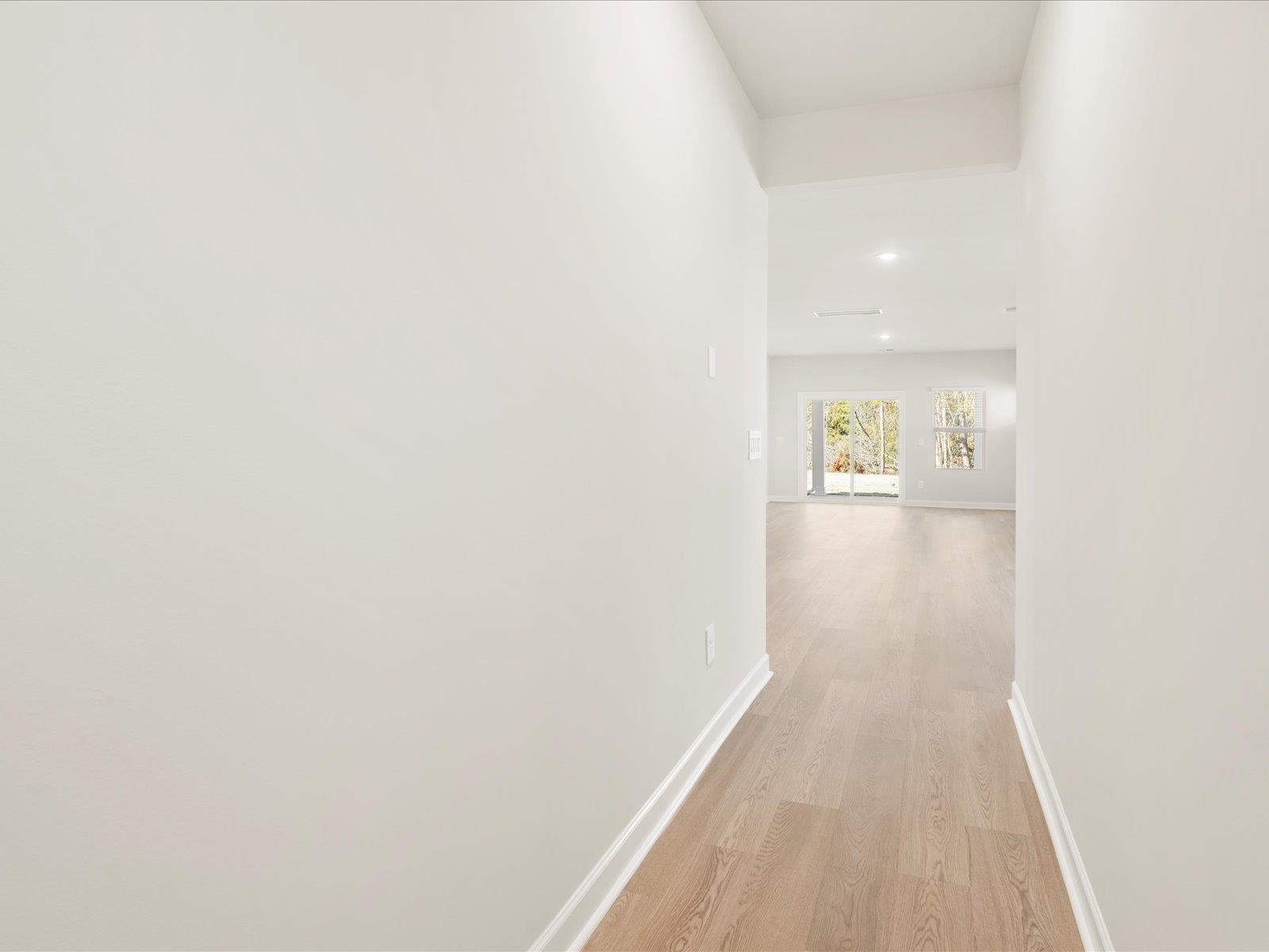 415 Yellowstone Trail, Gray Court, South Carolina image 3