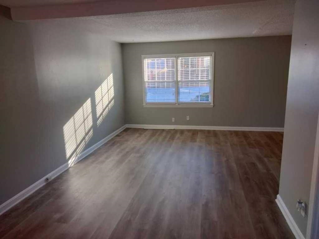 1432 Dover Road, Spartanburg, South Carolina image 4