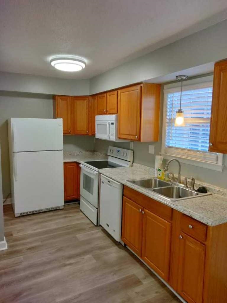 1432 Dover Road, Spartanburg, South Carolina image 7
