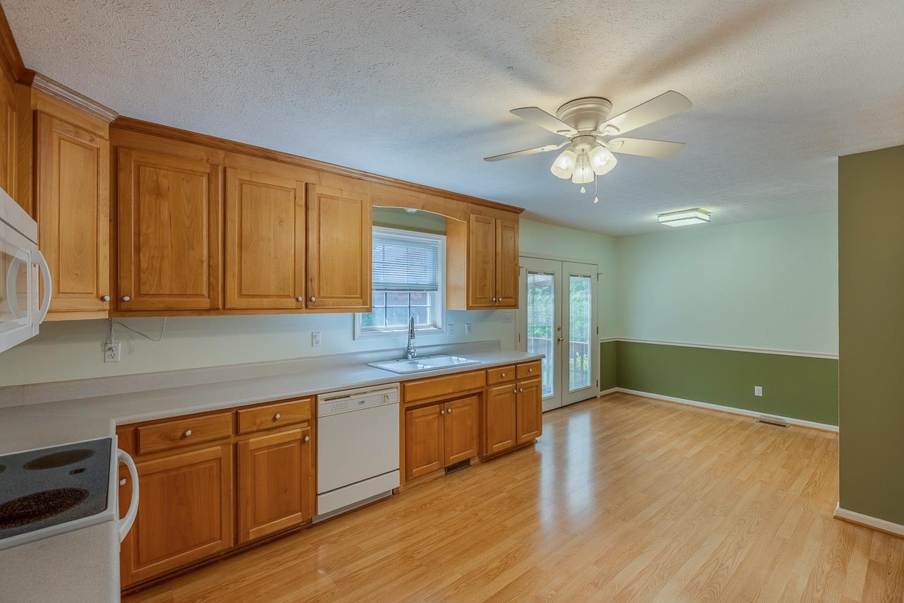 301 S Cassidy Way, Campobello, South Carolina image 11