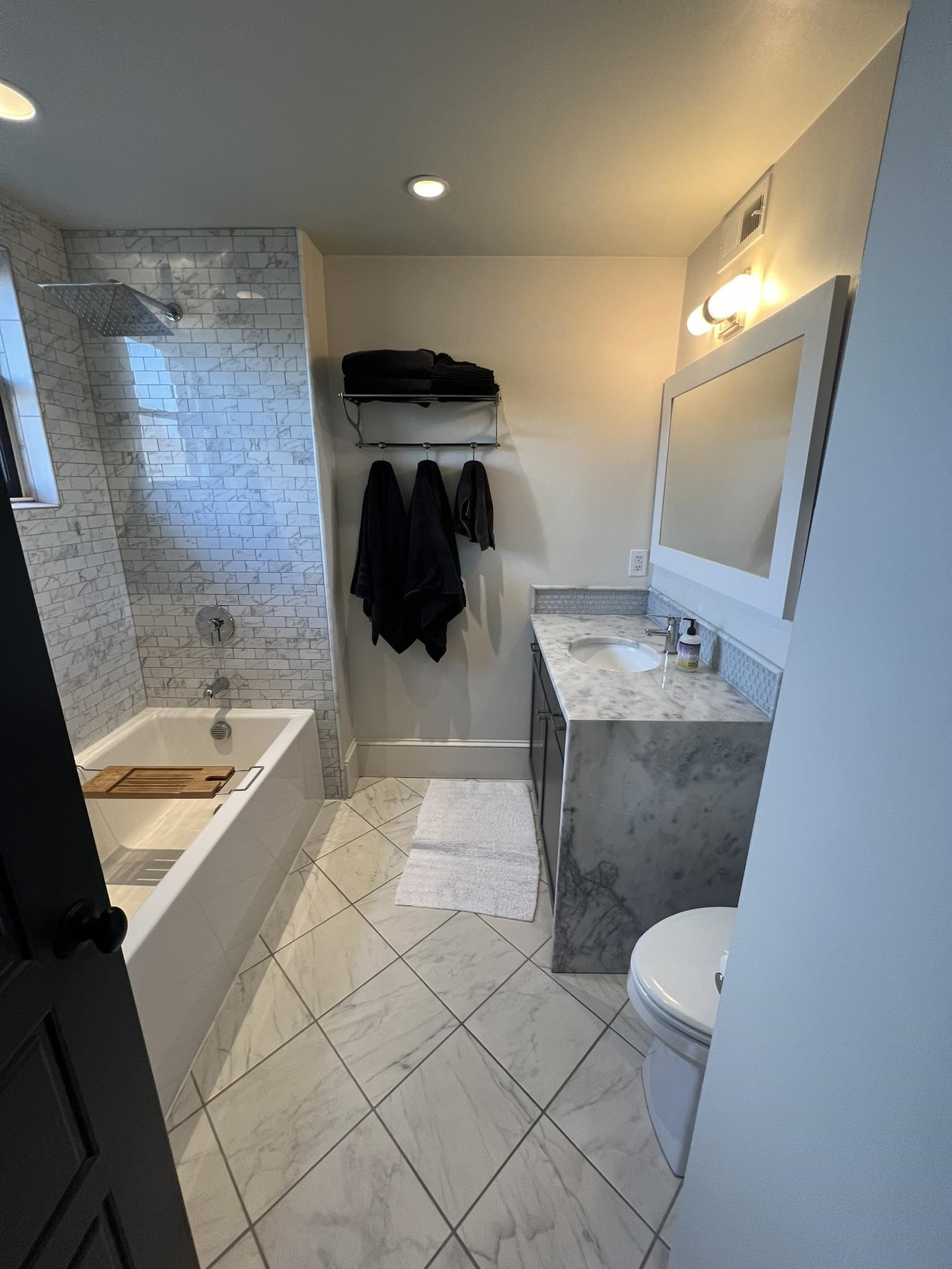 400 E Washington Unit #5 St, Greenville, South Carolina image 11