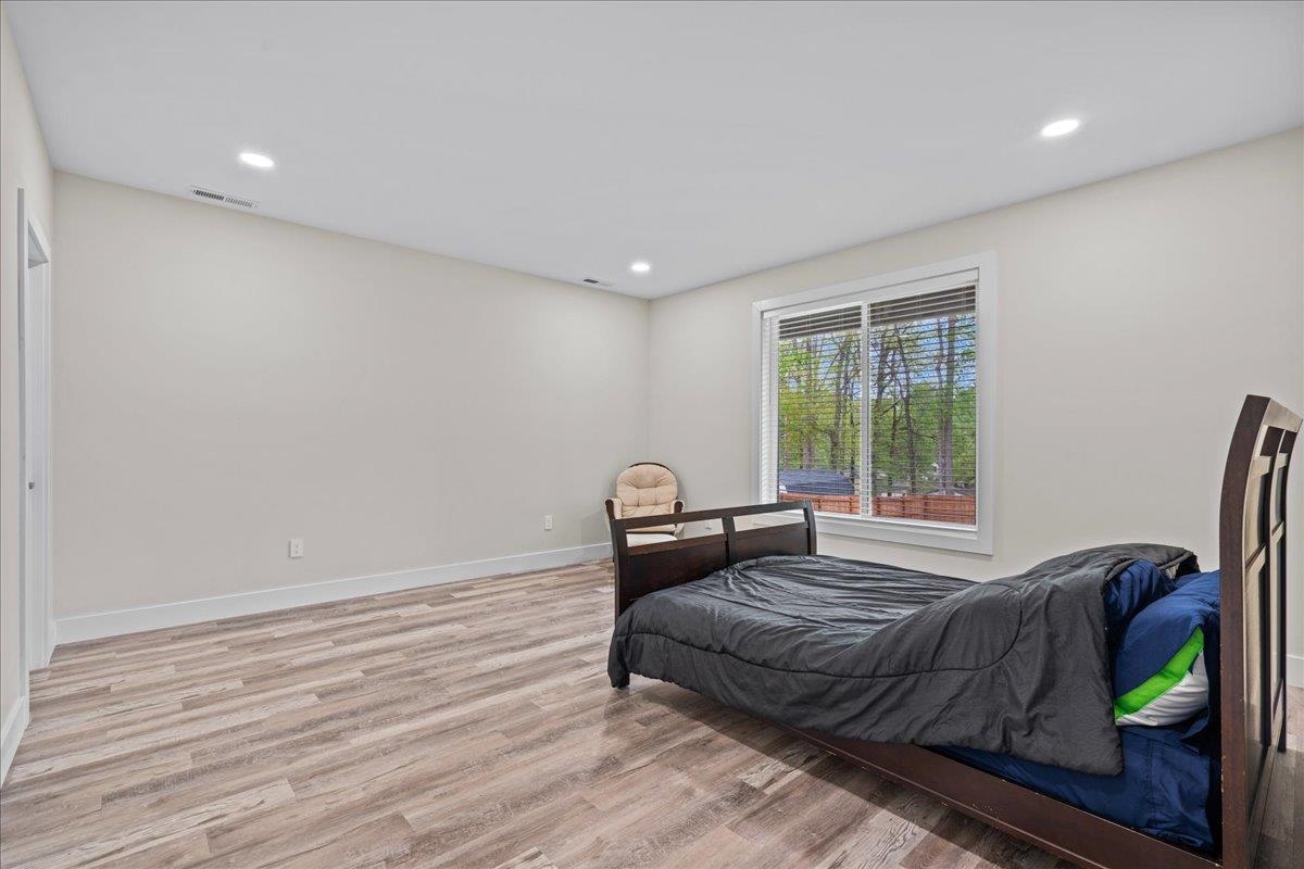 308 Pineridge Drive, Spartanburg, South Carolina image 18