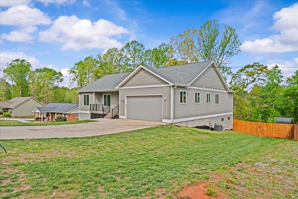 308 Pineridge Drive, Spartanburg, South Carolina image 27