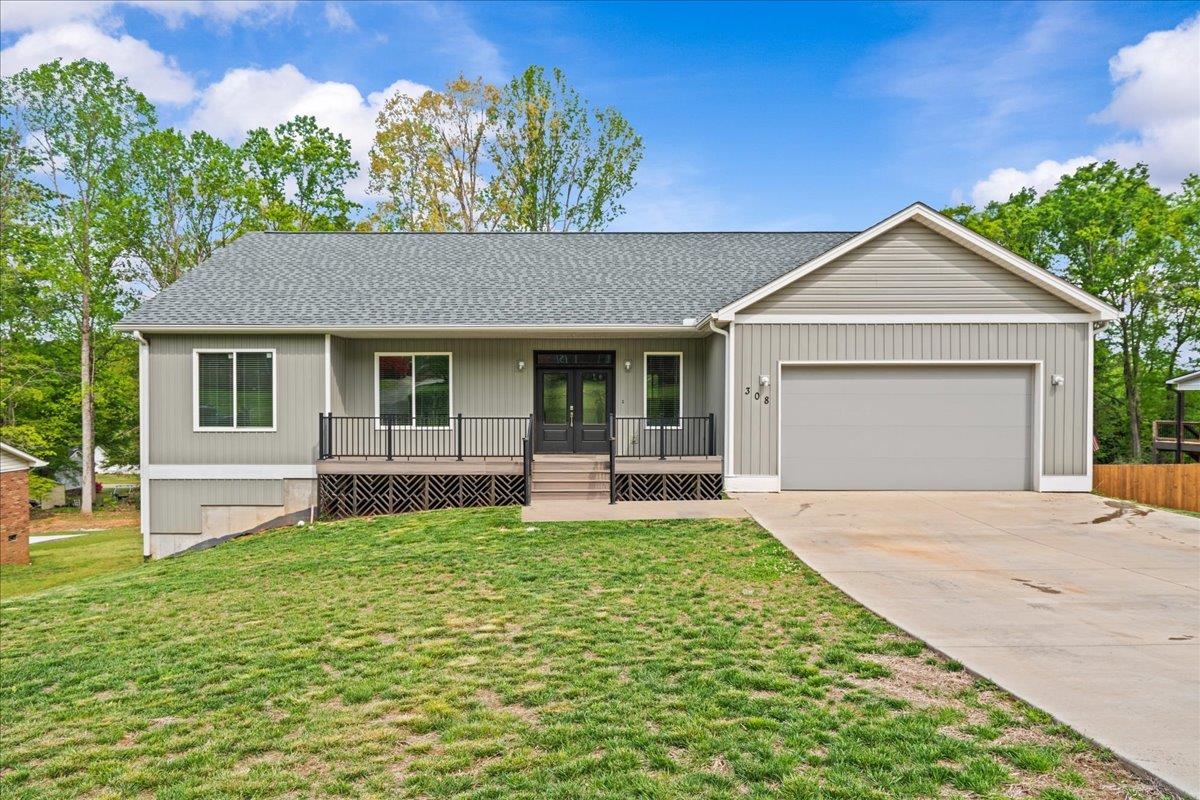 308 Pineridge Drive, Spartanburg, South Carolina image 1