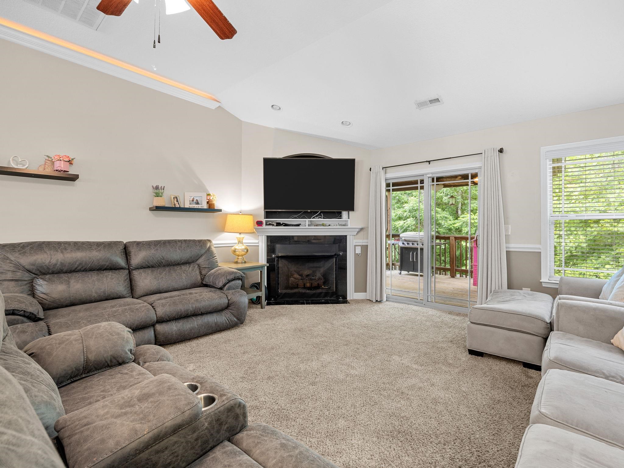 227 Heritage Creek Drive, Boiling Springs, New York image 8