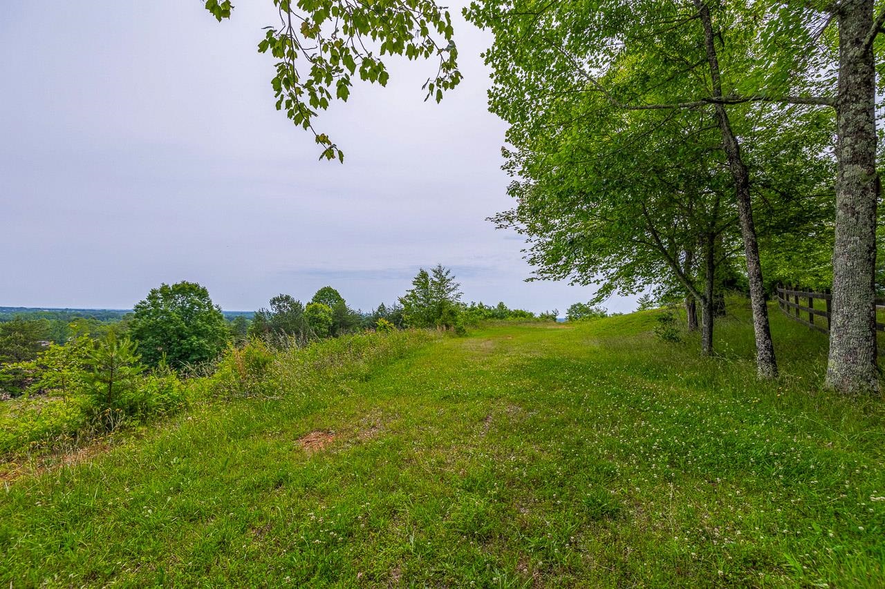 00 Howard Gap, inman, South Carolina image 3
