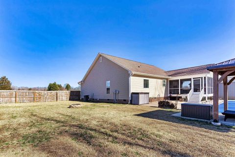 A home in Chesnee