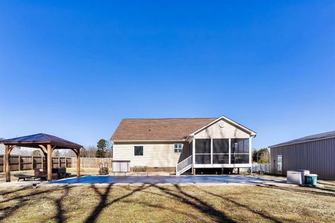 A home in Chesnee