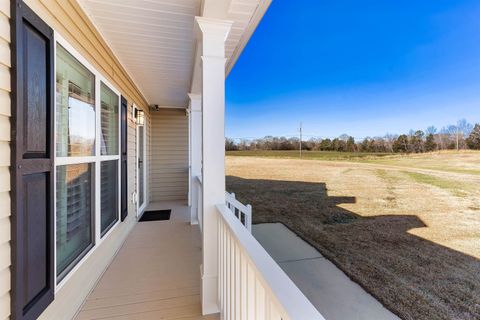 A home in Chesnee