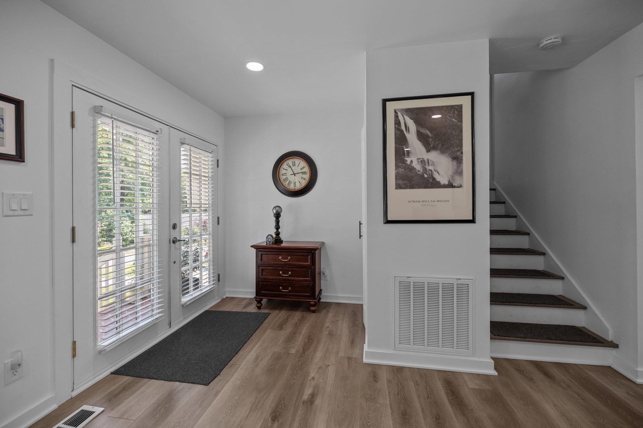 1013 Eaglewood Avenue, Charlotte, North Carolina image 5