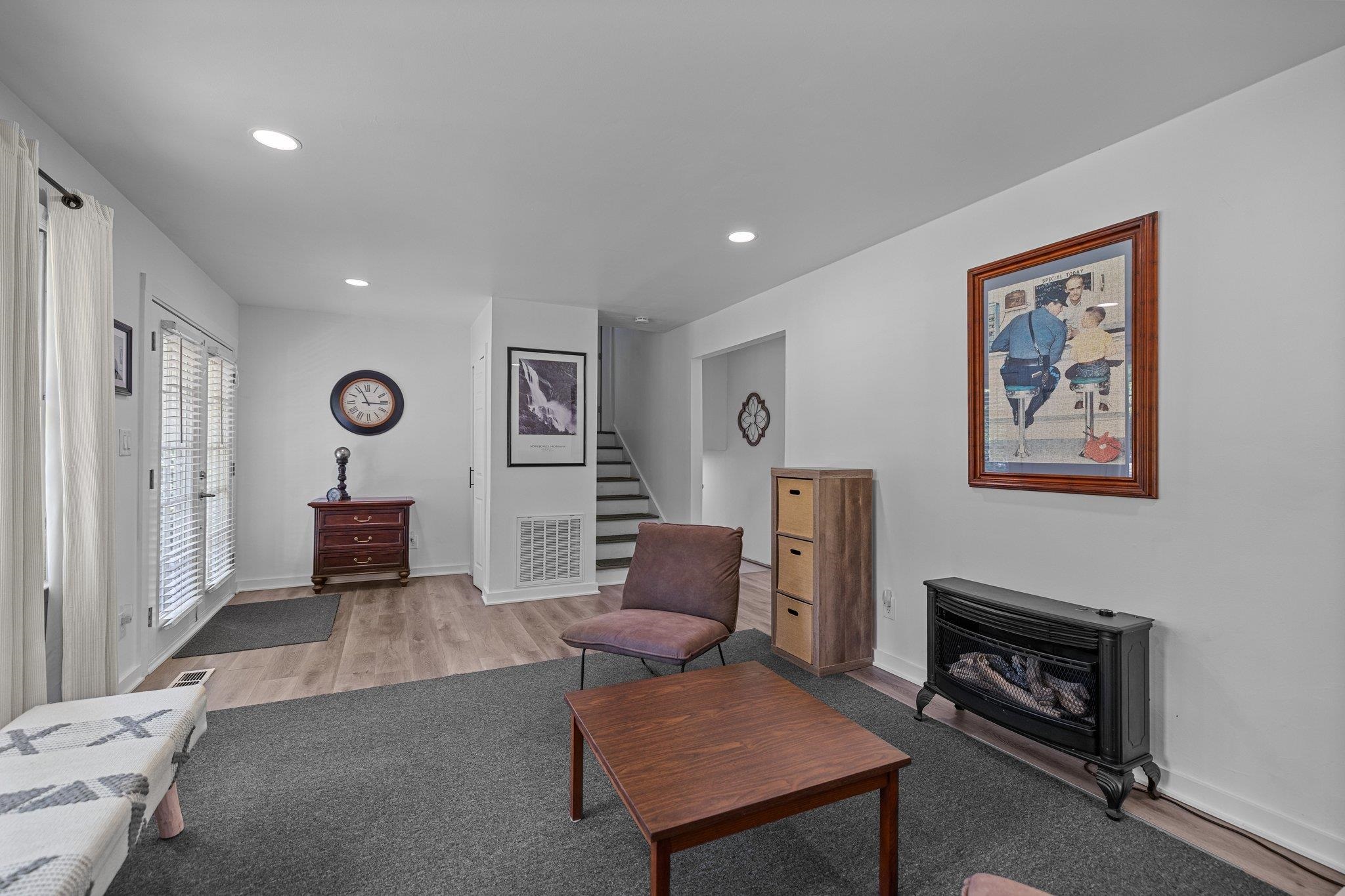 1013 Eaglewood Avenue, Charlotte, North Carolina image 7