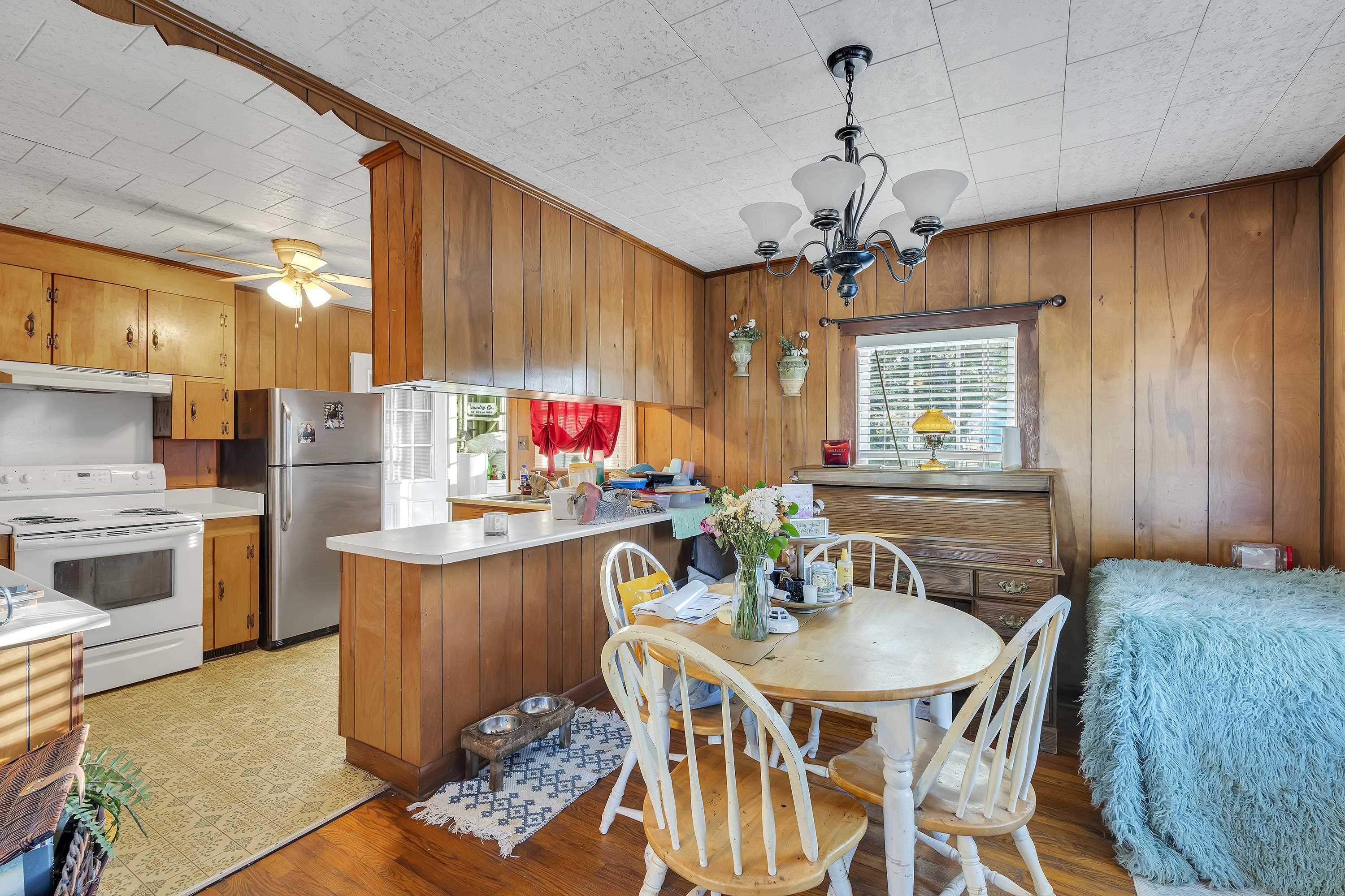 2413 Andrews Road, Spartanburg, South Carolina image 4