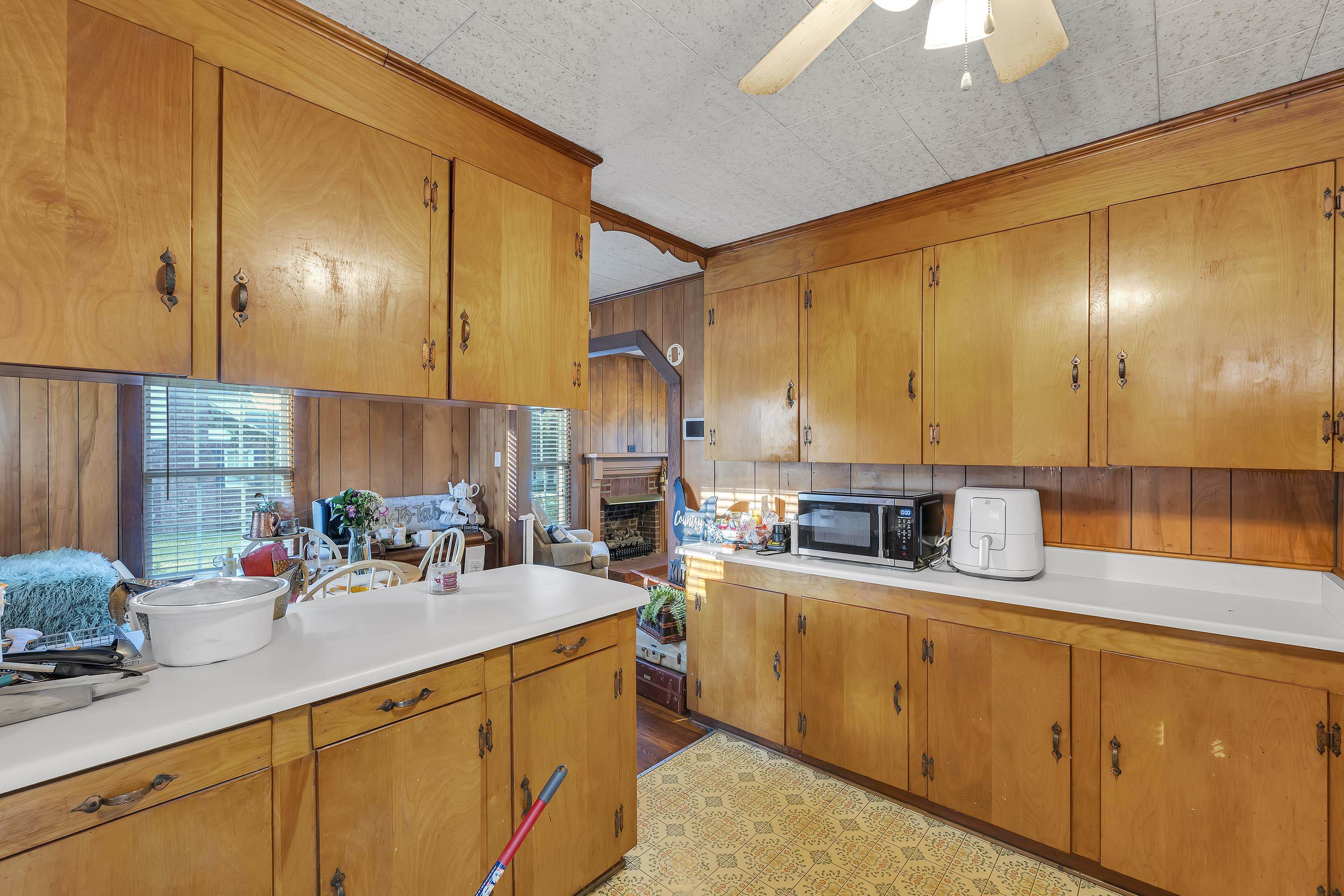 2413 Andrews Road, Spartanburg, South Carolina image 3