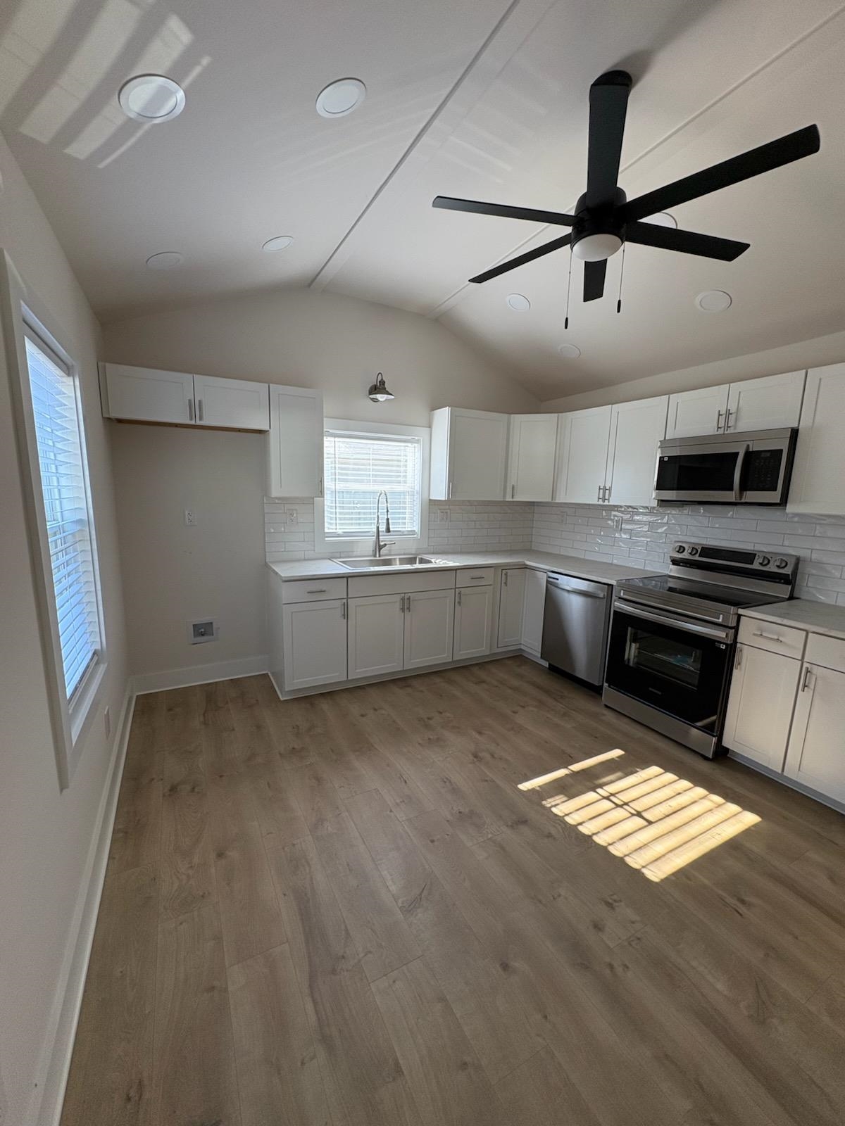 103 York Park Street, New York, South Carolina image 11