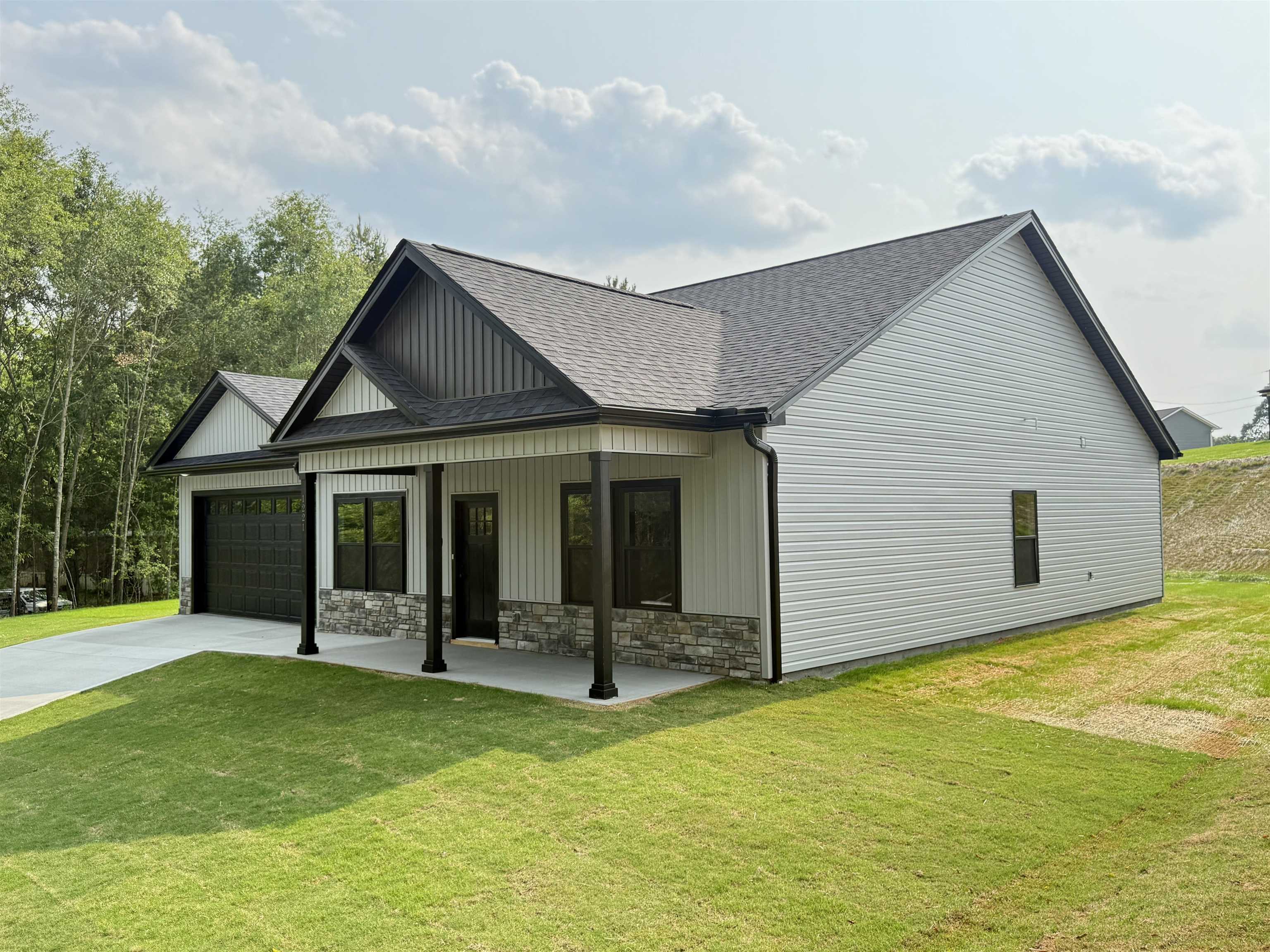1221 Humphries Road, Cowpens, South Carolina image 3