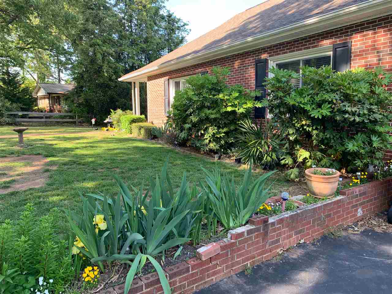 107 S Poplar Ave Ave, Landrum, South Carolina image 27