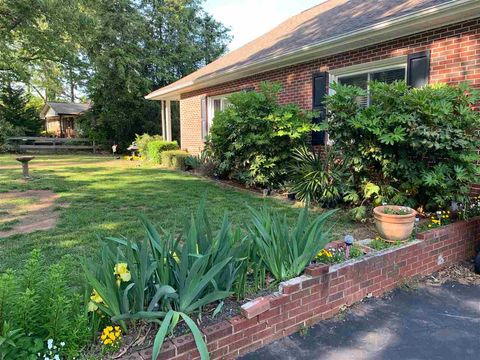 A home in Landrum