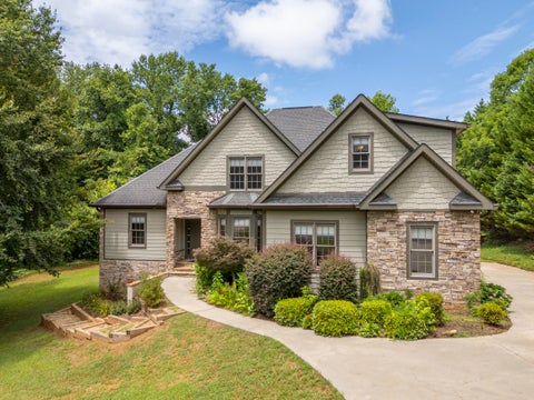 Homes For Sale - 60 Bridge Lane<br/> Tryon, NC 28782