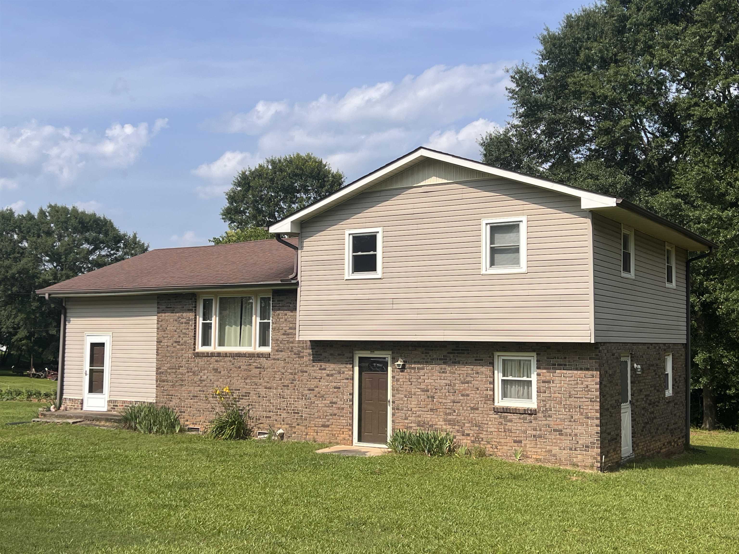 109 Berry Road, Boiling Springs, South Carolina image 1