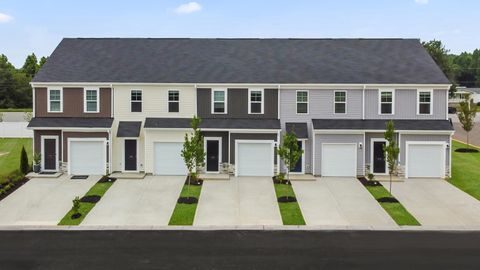 Homes For Sale - 160 Randwick Lane<br/> Greer, SC 29651