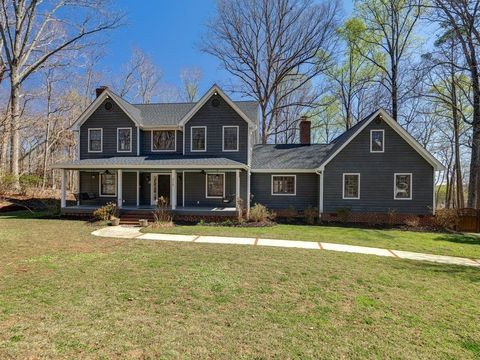 Homes For Sale - 315 Earles Fort Road<br/> Landrum, SC 29356