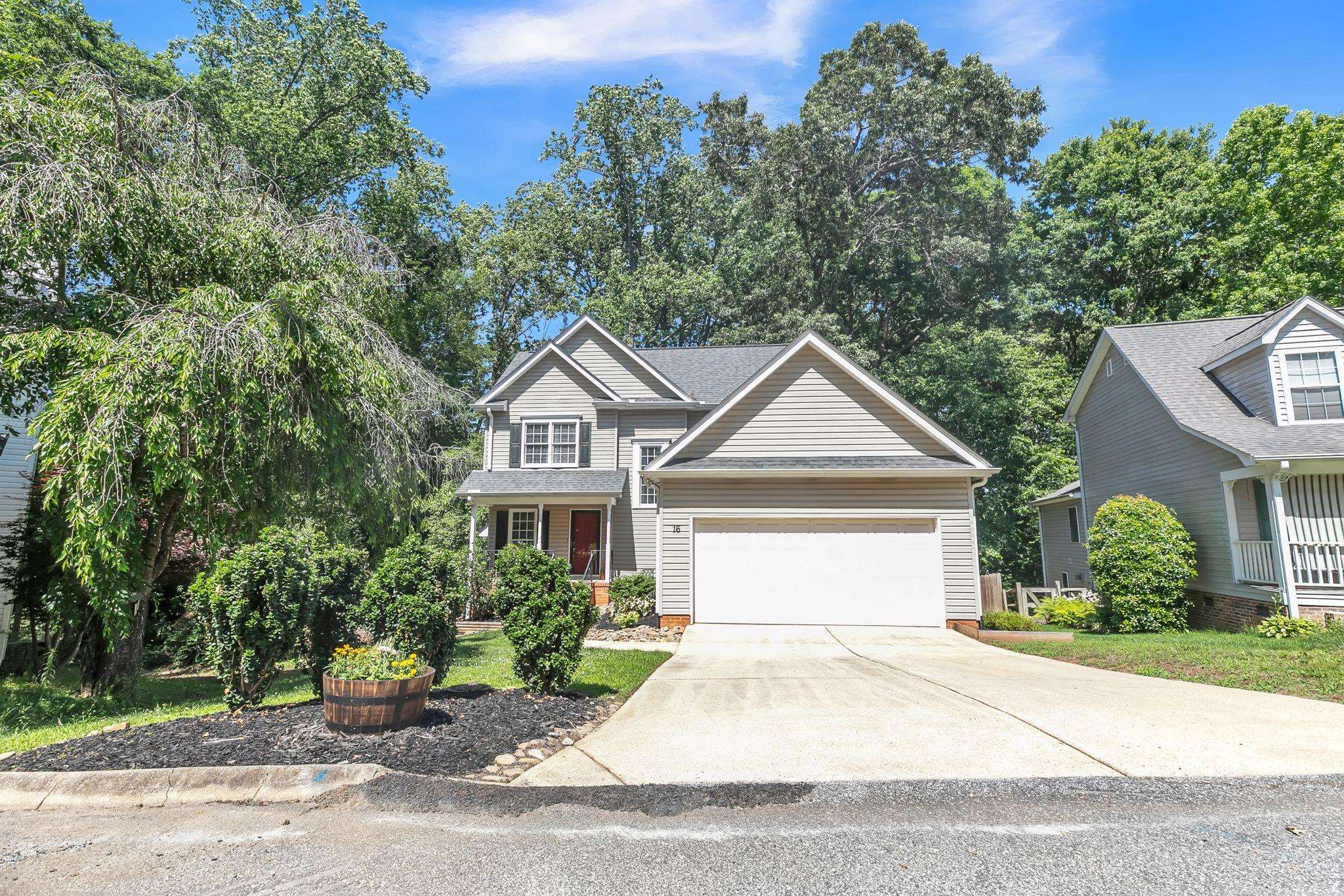 16 Danchris Court, Taylors, South Carolina image 2