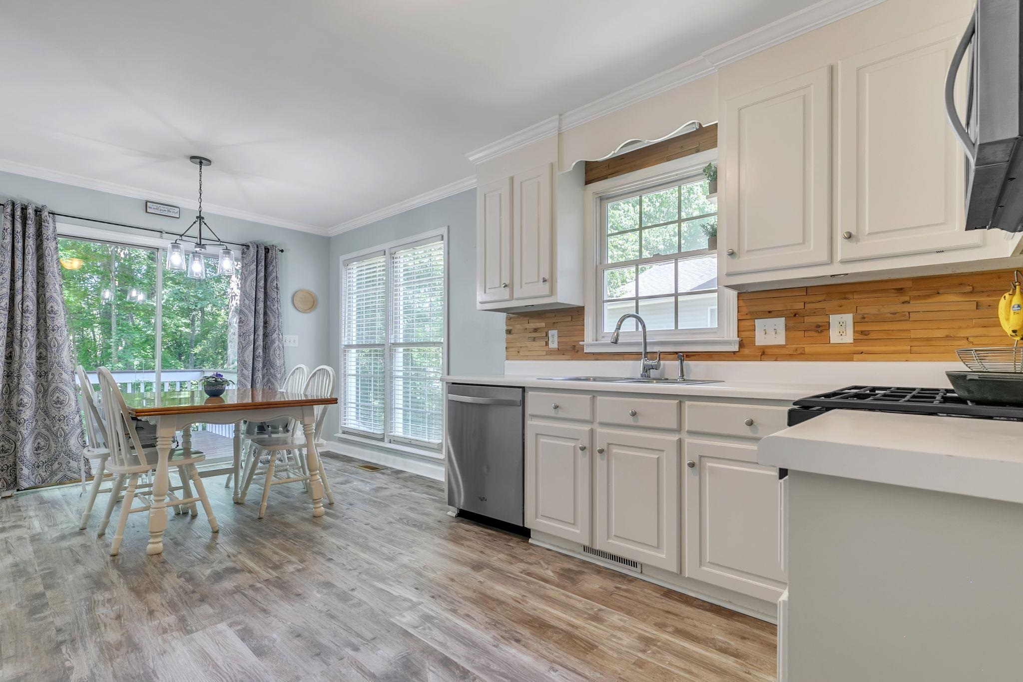 16 Danchris Court, Taylors, South Carolina image 13