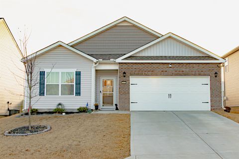 Homes For Sale - 305 Bonifay Drive<br/> Fountain Inn, SC 29644