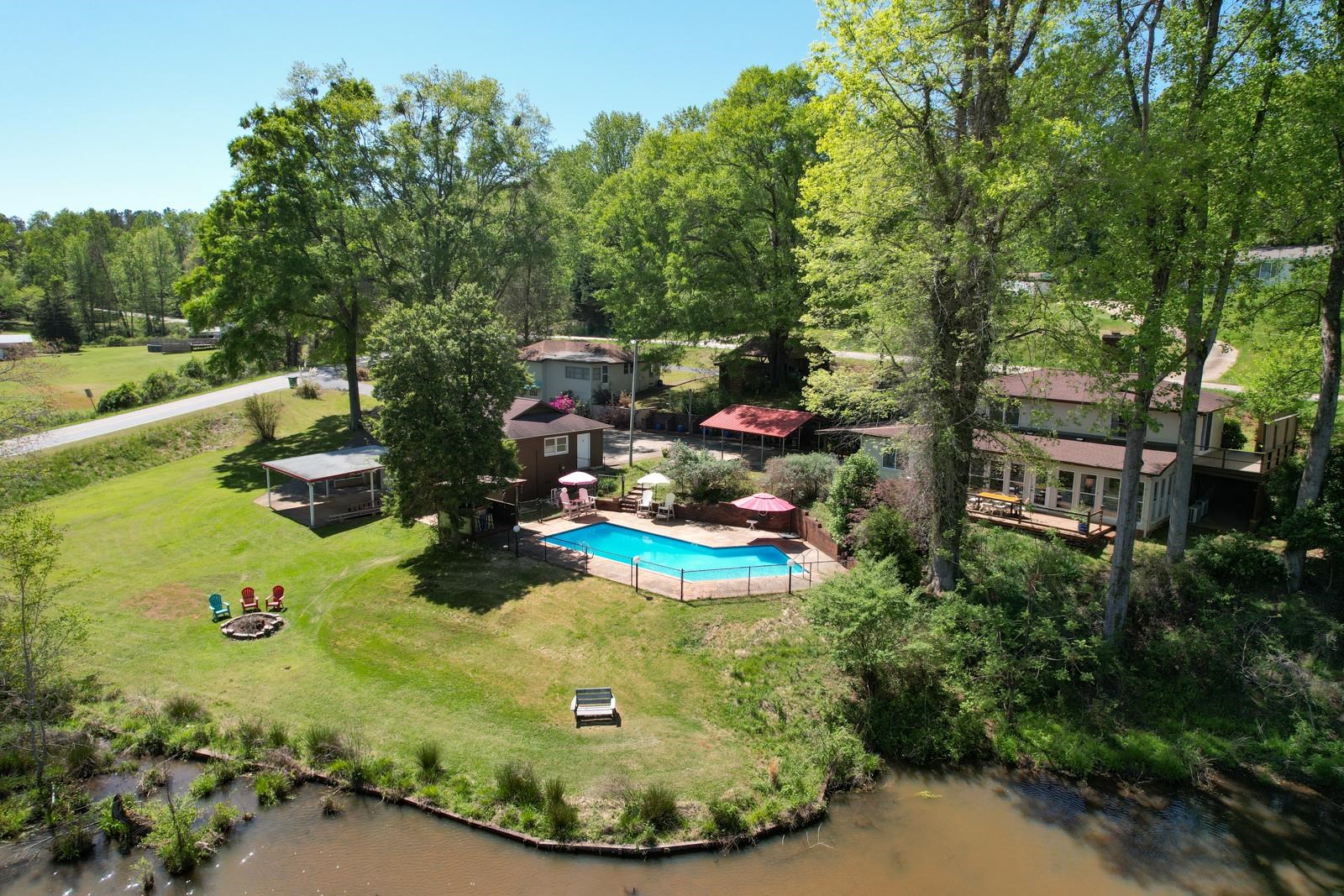 1212 Riveroak Road, Inman, South Carolina image 2