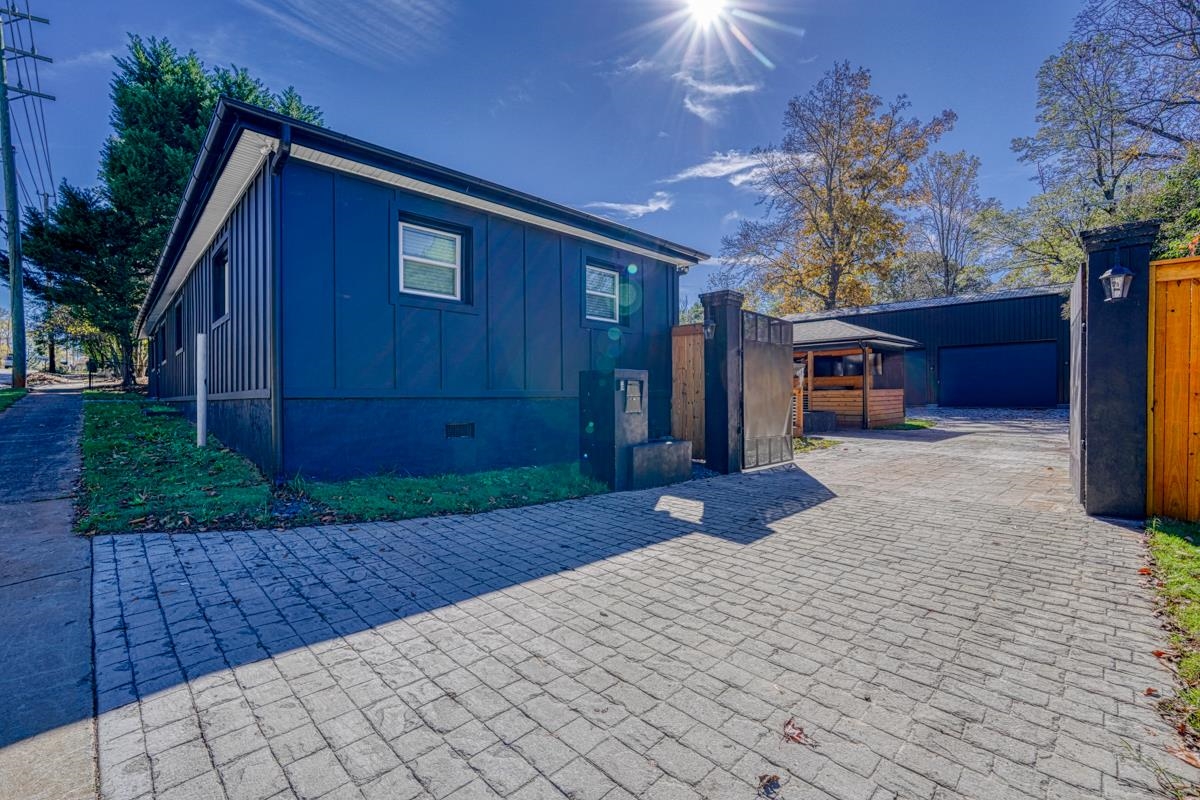 825 N Franklin Road Rd, Greenville, South Carolina image 3