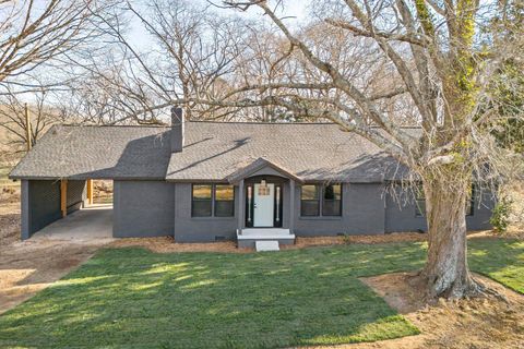 A home in Laurens