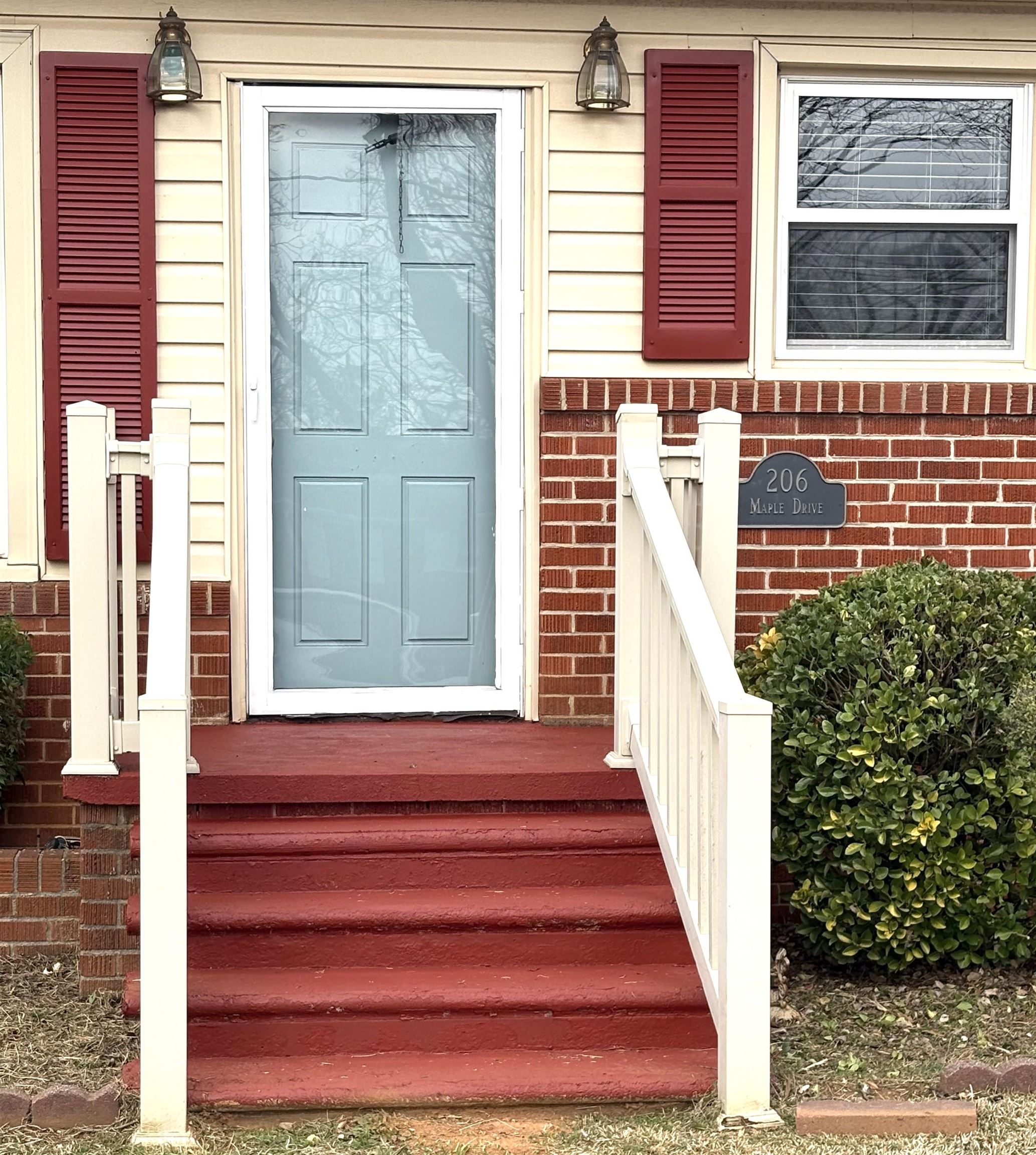 206 Maple Drive Dr, Gaffney, South Carolina image 3