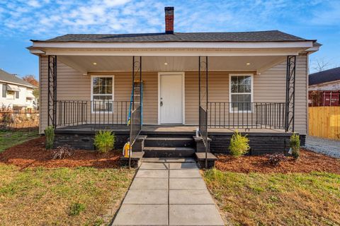 Homes For Sale - 77 Veterans Lane<br/> Whitmire, SC 29178