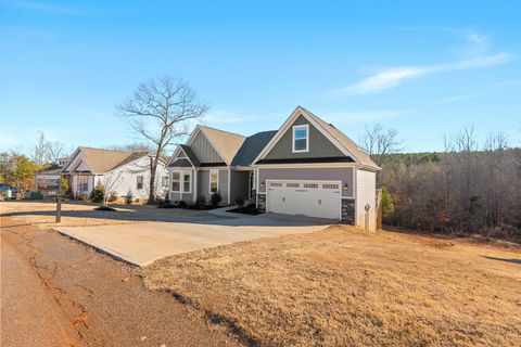 A home in Chesnee