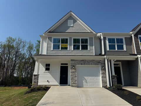 Townhouse For Sale - 209 Spartina Court<br/> Spartanburg, SC 29307
